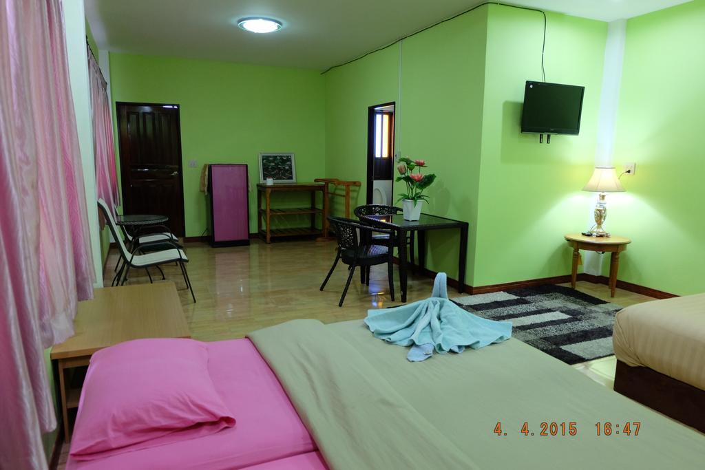 Good Luck Guest House Phra Nakhon Si Ayutthaya Exterior photo